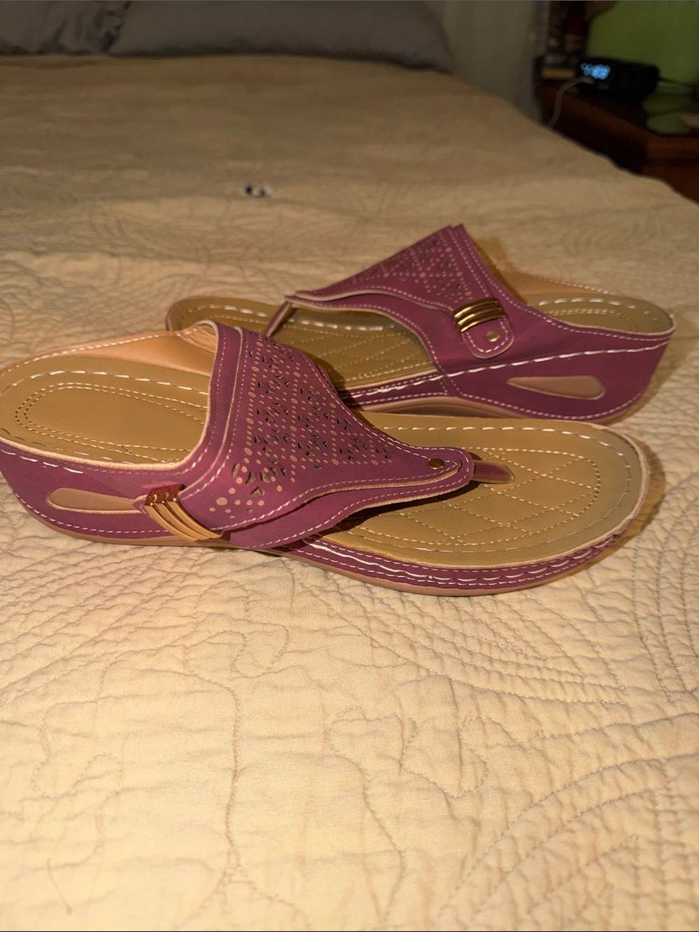 Women's Purple Slide Sandals - Comfortable Casual Slip-On